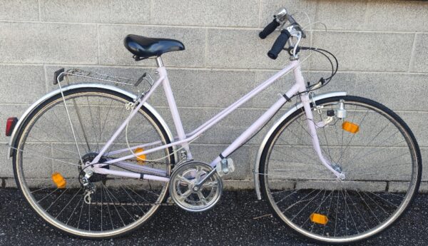 city bike woman speed lilla