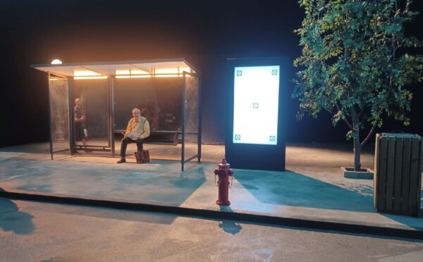 totem fermata bus ATM Milano - immagine 2