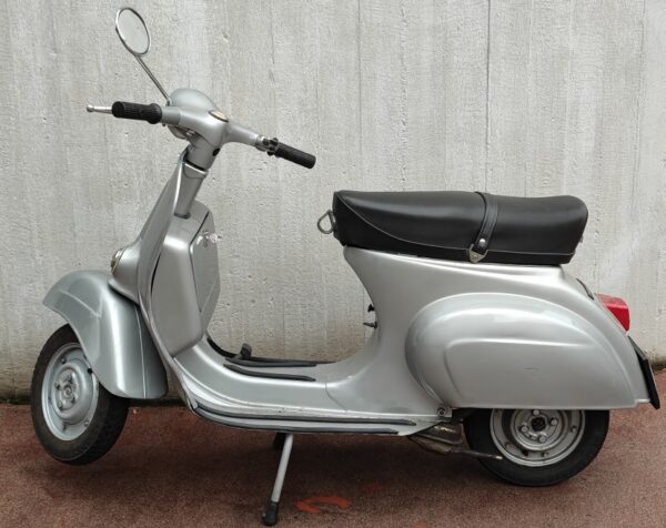VESPA 50 SPECIAL FARO TONDO